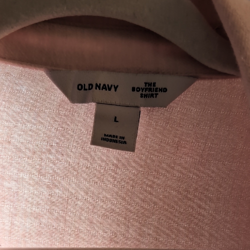 Old Navy Soft Pink Boyfriend Shirt - Picture 3 of 3